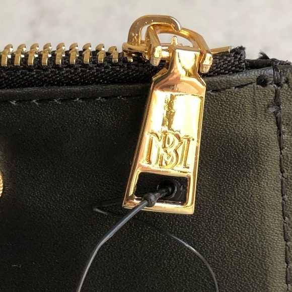 Badgley Mischka NWT Black Short Card Wallet - Picture 4 of 8